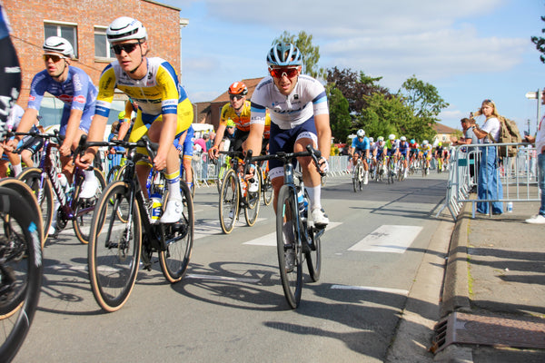 Il team MYVELO Procycling impressiona alla gara UCI in Francia 🇫🇷