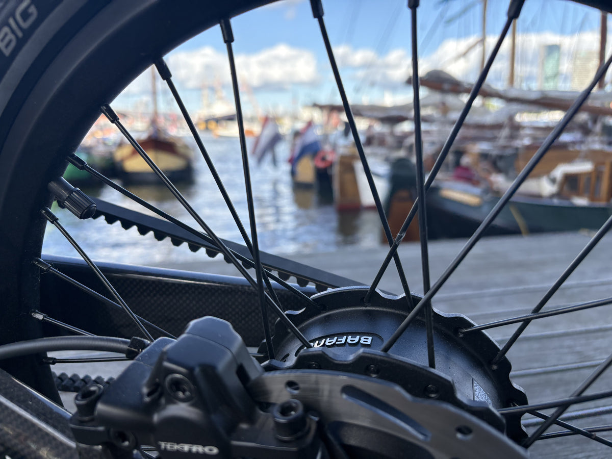 Wartungsarmer Riemenantrieb mit starkem Hinterradantrieb